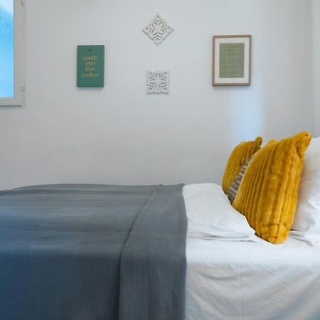 Chic Central Flat With River View Budapest Esterno foto